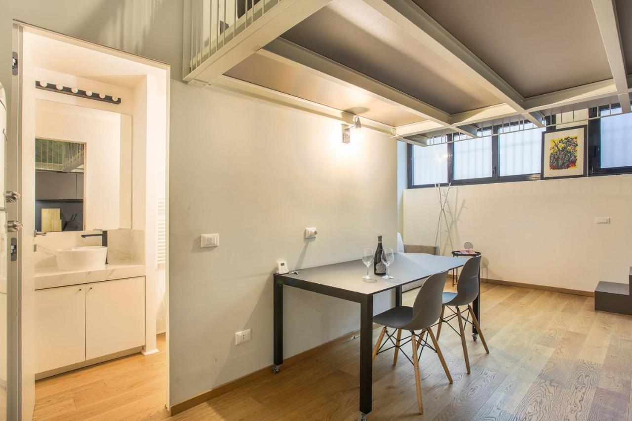 Modern Loft In Porta Venezia - Hosted By Sweetstay Milano Eksteriør billede